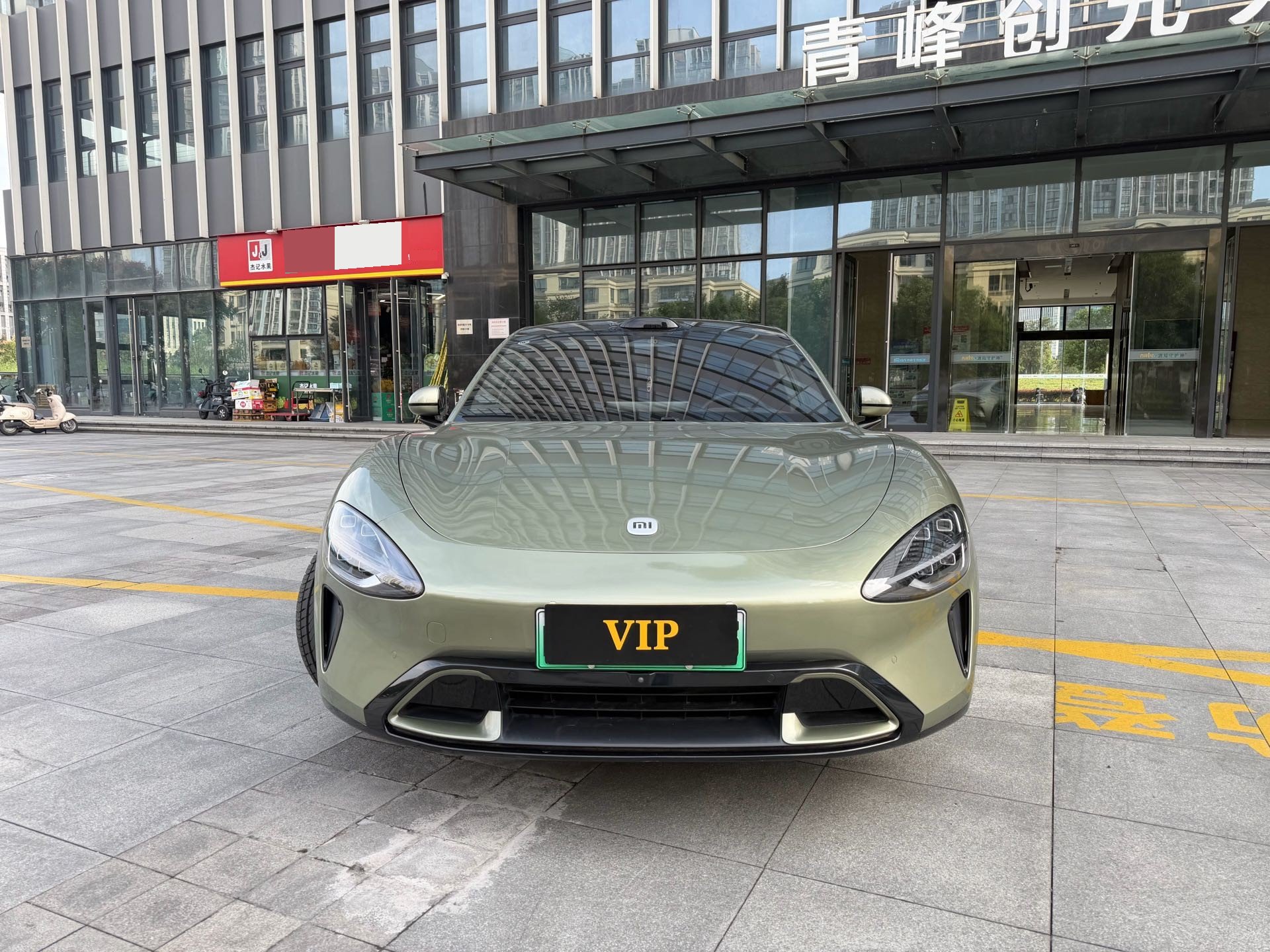 MI SU7 2025 car image #2
