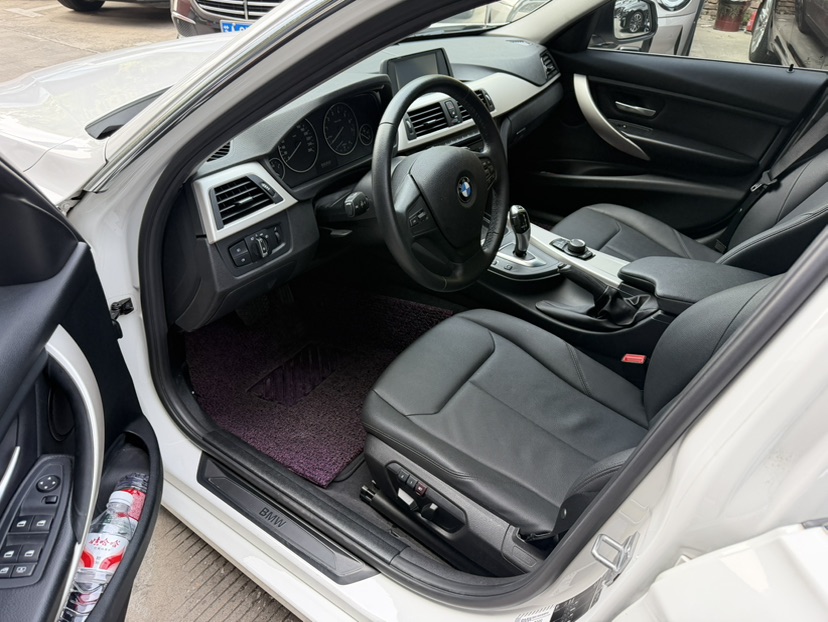 BMW 3 Series 2015 car image #2