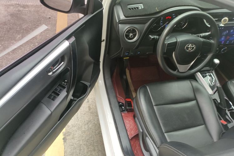 Toyota Corolla 2018 #16 Toyota Corolla 2018 car image #16