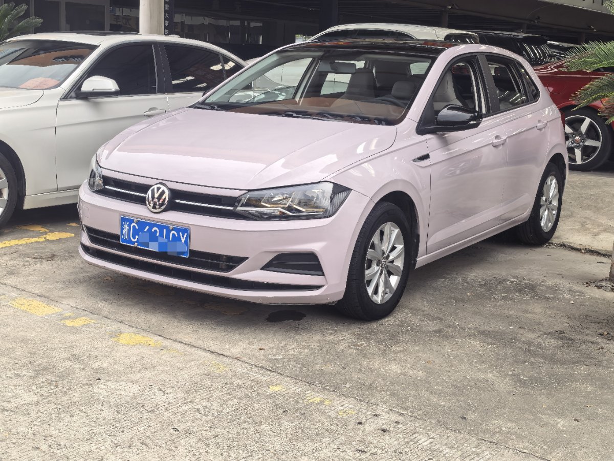 Volkswagen Polo 2020 car image #3
