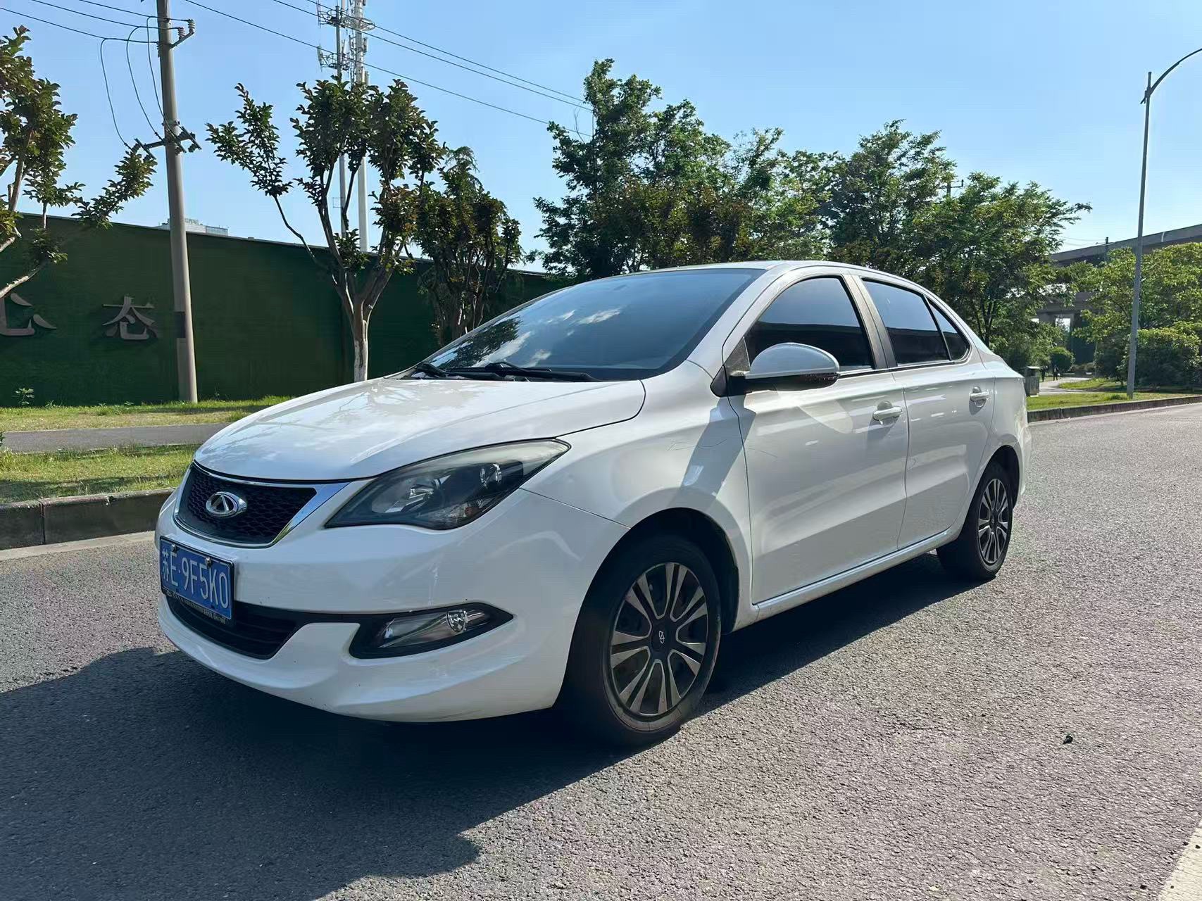 Chery Arrizo 3 2015 Chery Arrizo 3 2015 car image