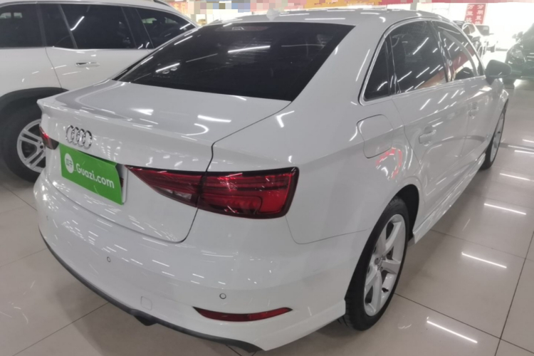 Audi A3 2017 car image #5