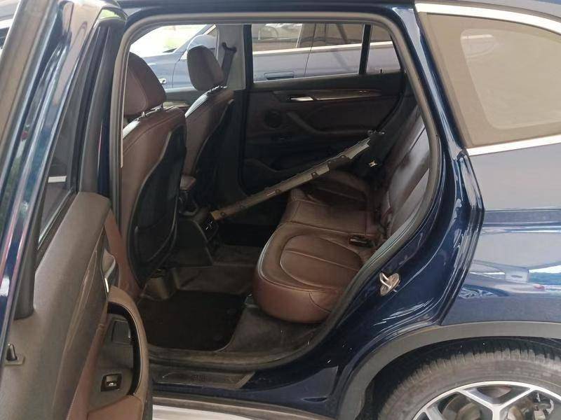 BMW X1 2017 car image #2