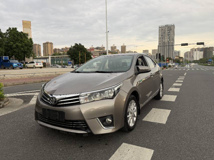 Toyota Corolla 2014 Toyota Corolla 2014 car image