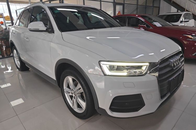 Audi Q3 2018 #4 Audi Q3 2018 car image #4