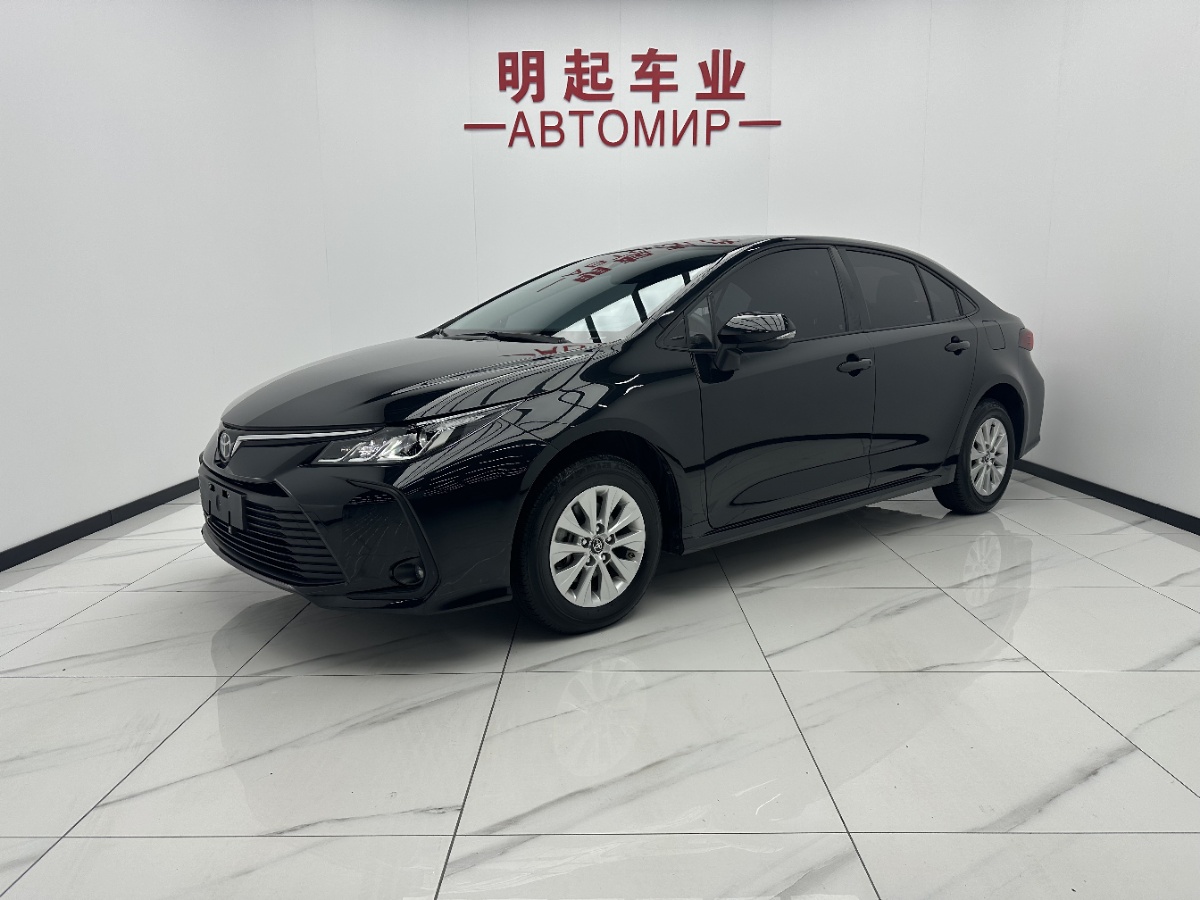 2023 2023 immagine di auto