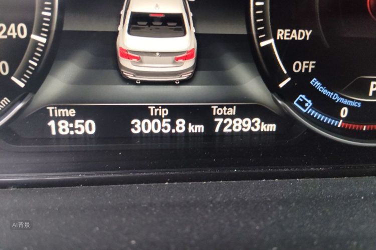 BMW 3 Series 2019 car image #14