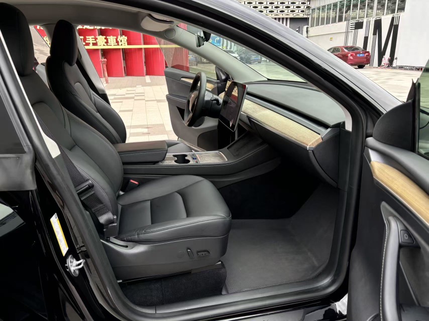Tesla Model Y 2022 #7 Tesla Model Y 2022 immagine di auto #7