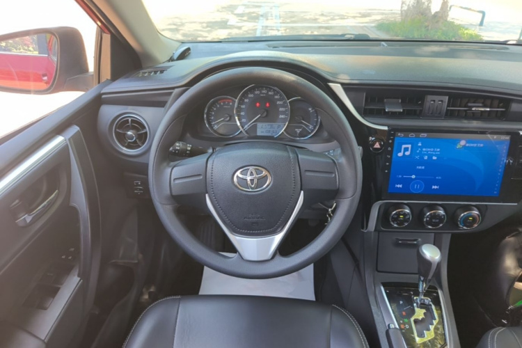 Toyota Corolla 2017 #11 Toyota Corolla 2017 car image #11
