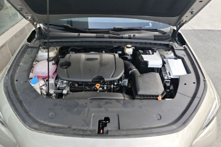 GEELY Emgrand 2026 #20 GEELY Emgrand 2026 car image #20