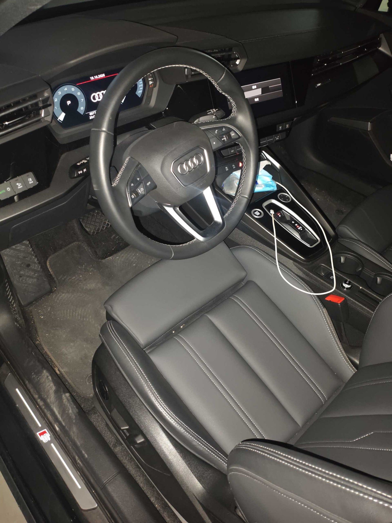 2025 car image #7