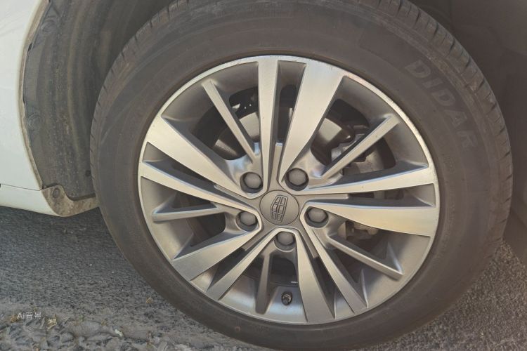 GEELY Emgrand 2018 image de voiture #9