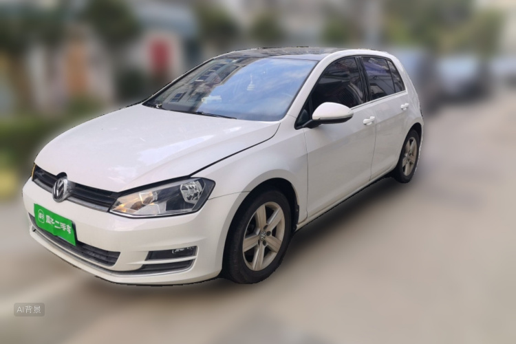 Volkswagen Golf 2017 car image #2