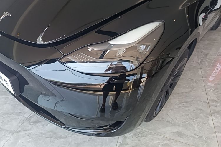 2023 #23 2023 immagine di auto #23