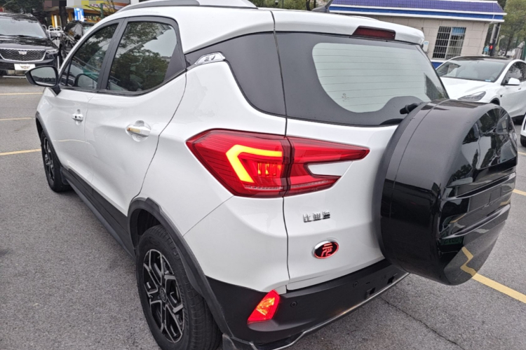 BYD Yuan Pro 2022 #5 BYD Yuan Pro 2022 immagine di auto #5