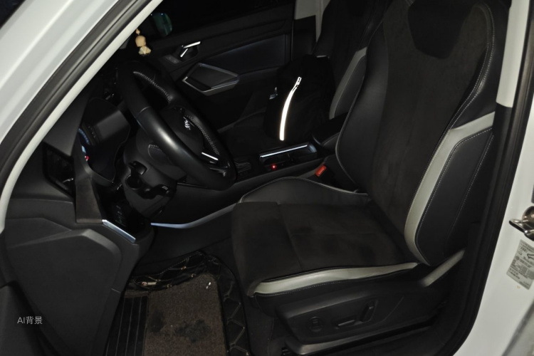 Audi Q3 2019 #17 Audi Q3 2019 car image #17