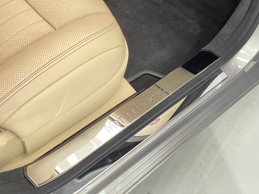 Mercedes-Benz S Class 2015 immagine di auto #45