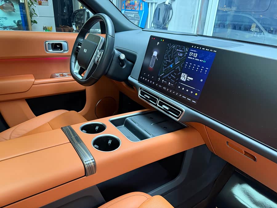 Li L9 2024 صورة سيارة #45