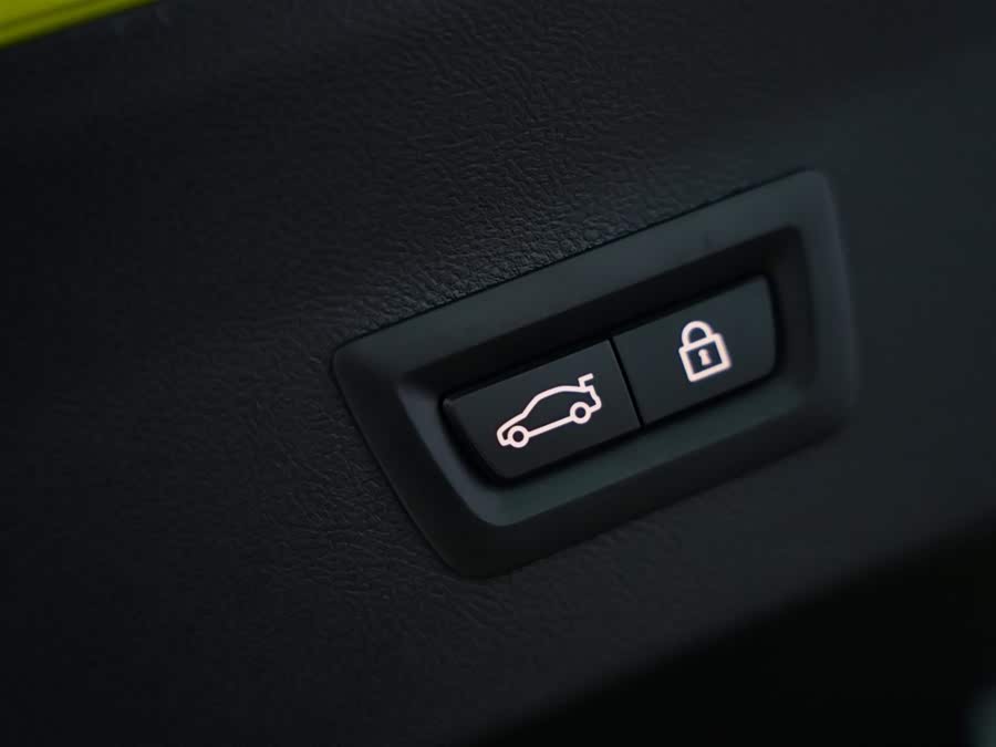 BMW X4 M 2022 immagine di auto #45