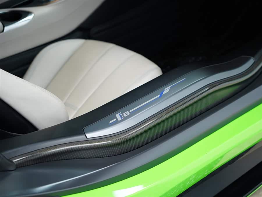 BMW i8 2016 صورة سيارة #45