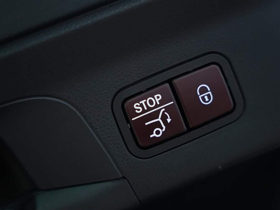 Mercedes-Benz GLC Coupe AMG 2019 #45 Mercedes-Benz GLC Coupe AMG 2019 car image #45