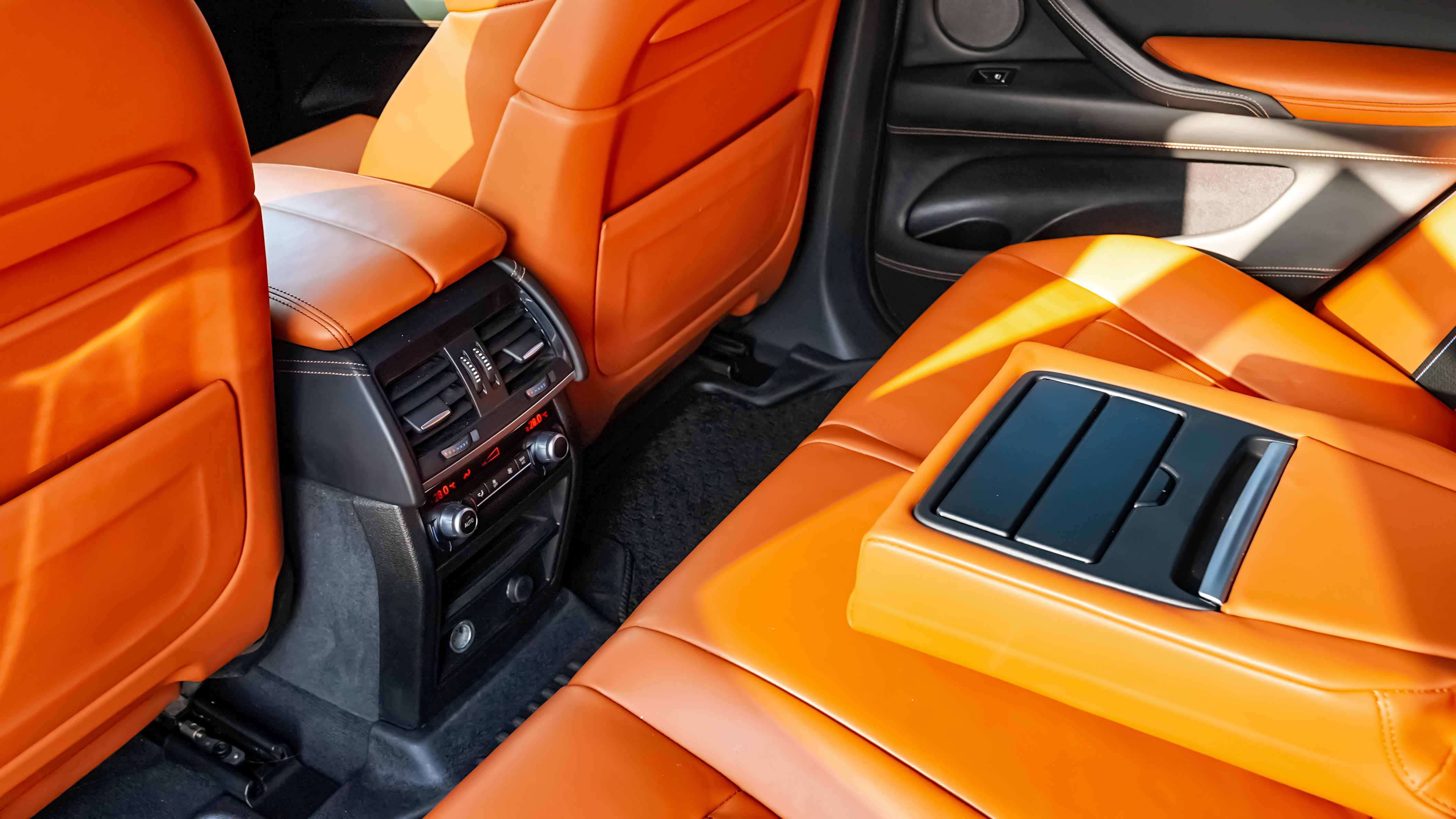 BMW X6 M 2016 car image #45