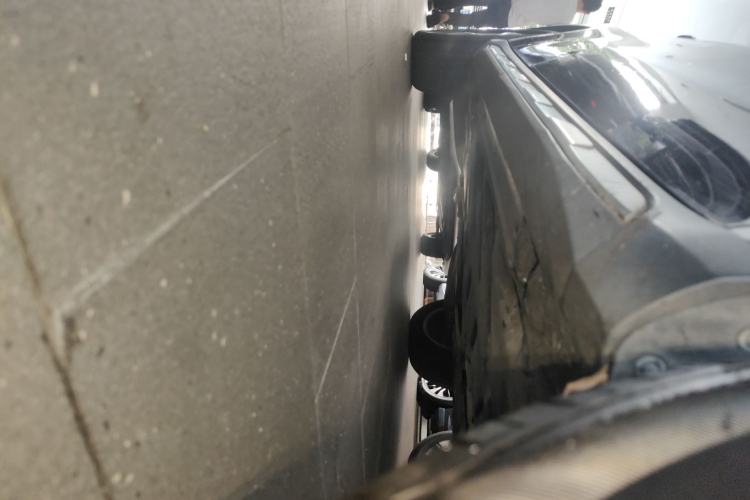 Mercedes-Benz GLA Class 2018 immagine di auto #45