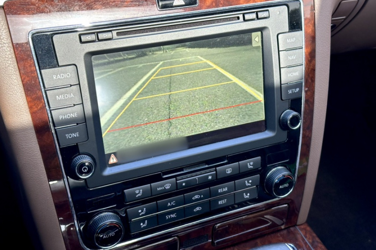 Volkswagen Pheaton 2016 immagine di auto #45