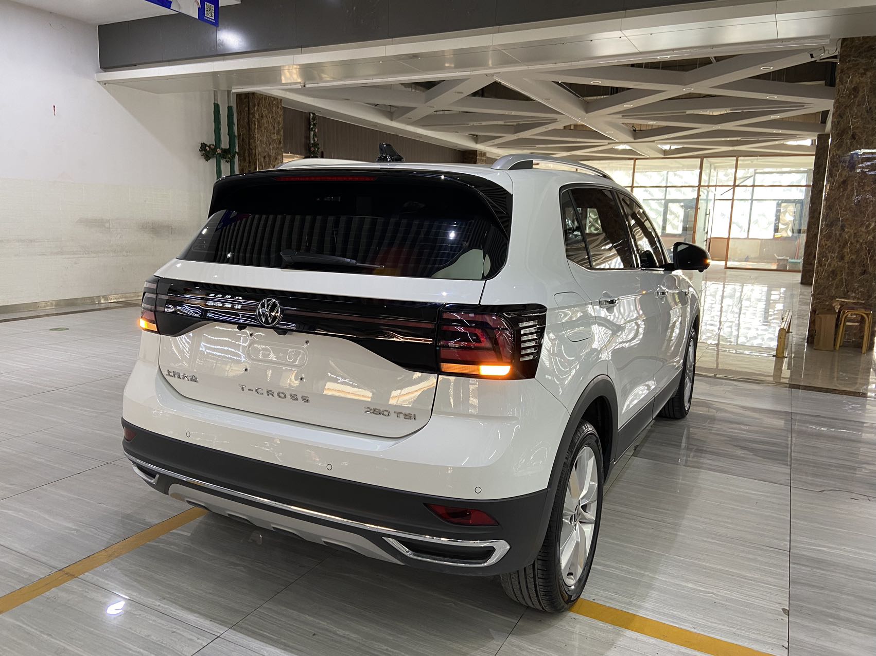 Volkswagen T-Cross 2022 изображение автомобиля #9