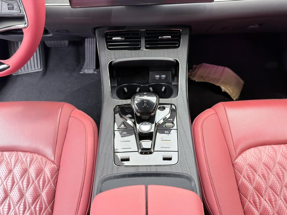 BYD Han 2021 car image #23