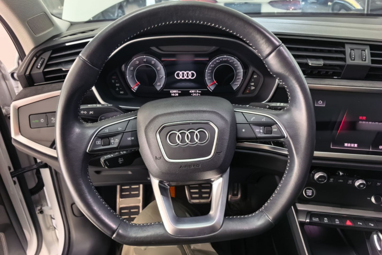 Audi Q3 2022 #15 Audi Q3 2022 immagine di auto #15