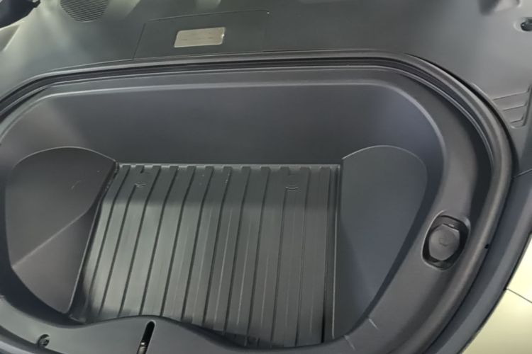MI SU7 2024 car image #20