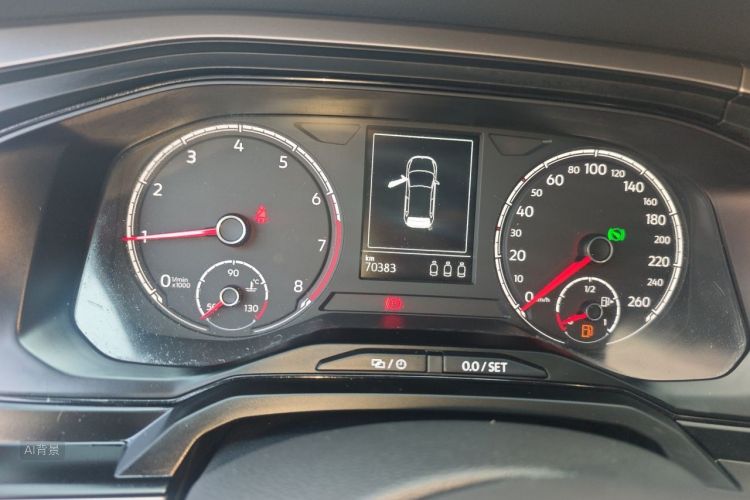 Volkswagen Polo 2022 car image #13