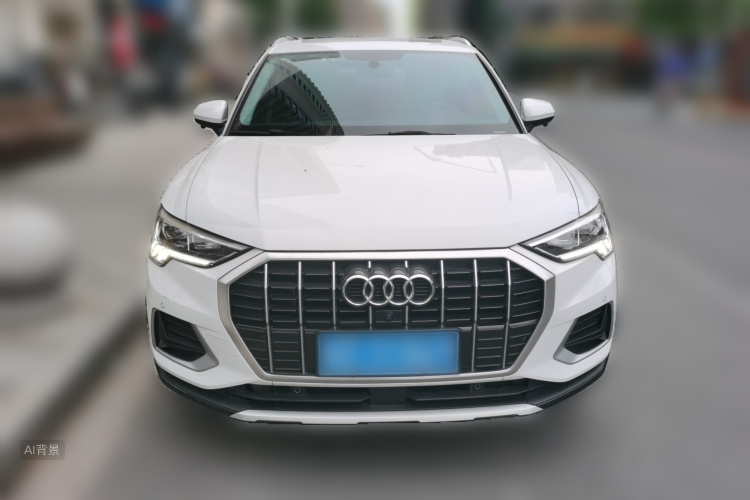 Audi Q3 2021 car image #3