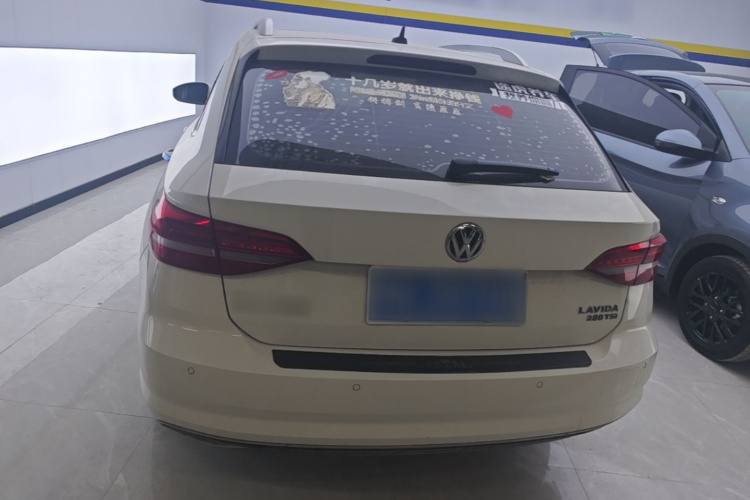 Volkswagen Lavida 2019 #6 Volkswagen Lavida 2019 car image #6