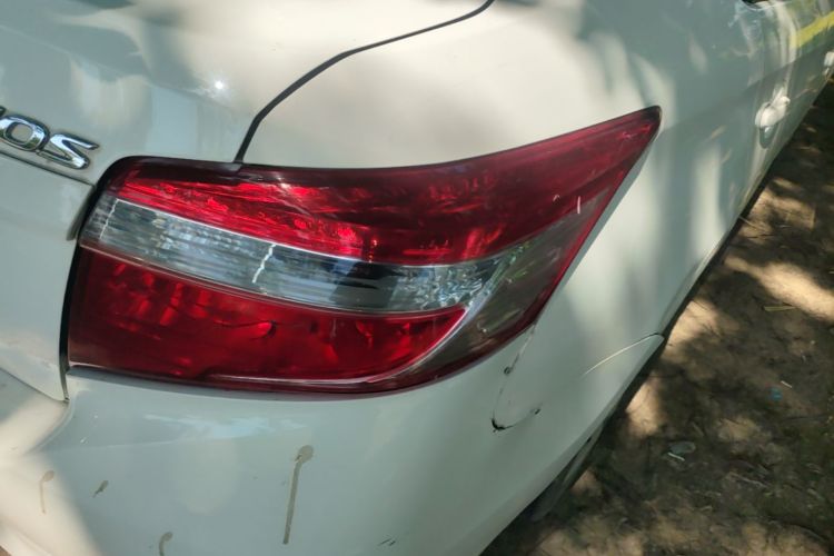 Toyota Vios 2015 car image #8