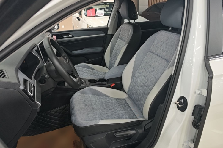 Volkswagen Lavida 2022 car image #15