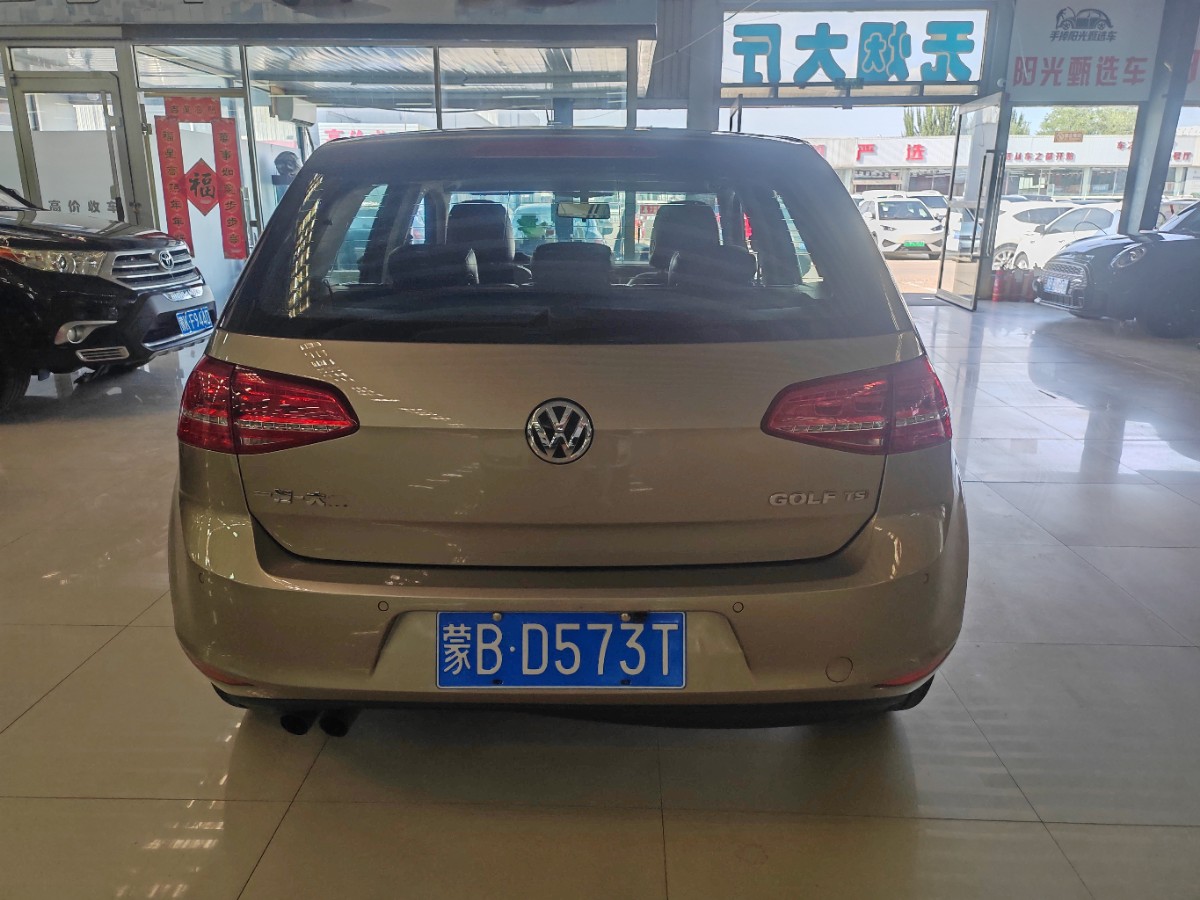 Volkswagen Golf 2016 car image #3