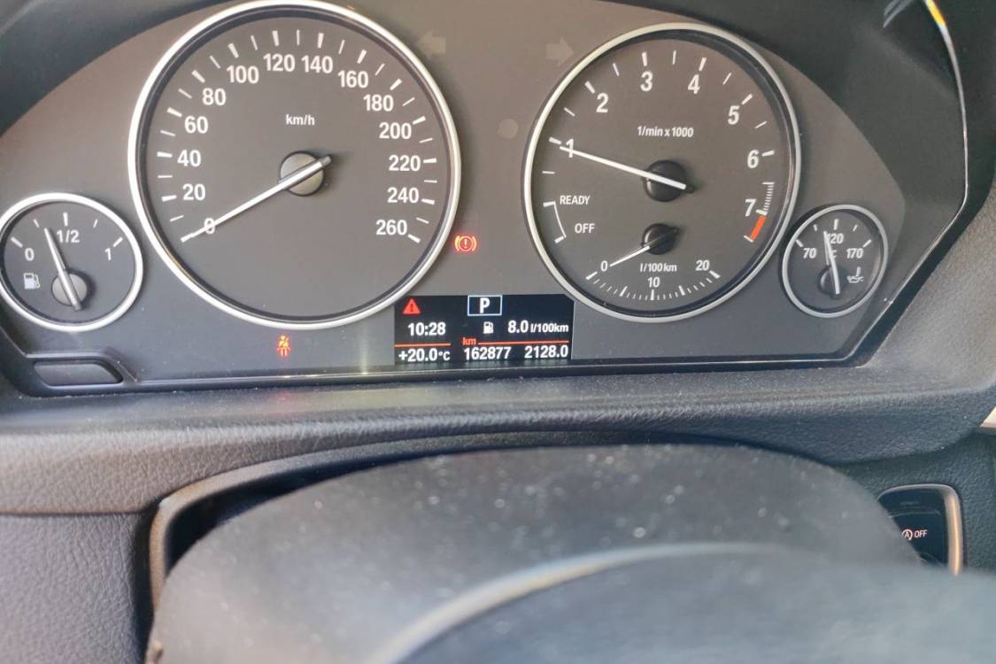 BMW 3 Series 2017 #25 BMW 3 Series 2017 car image #25