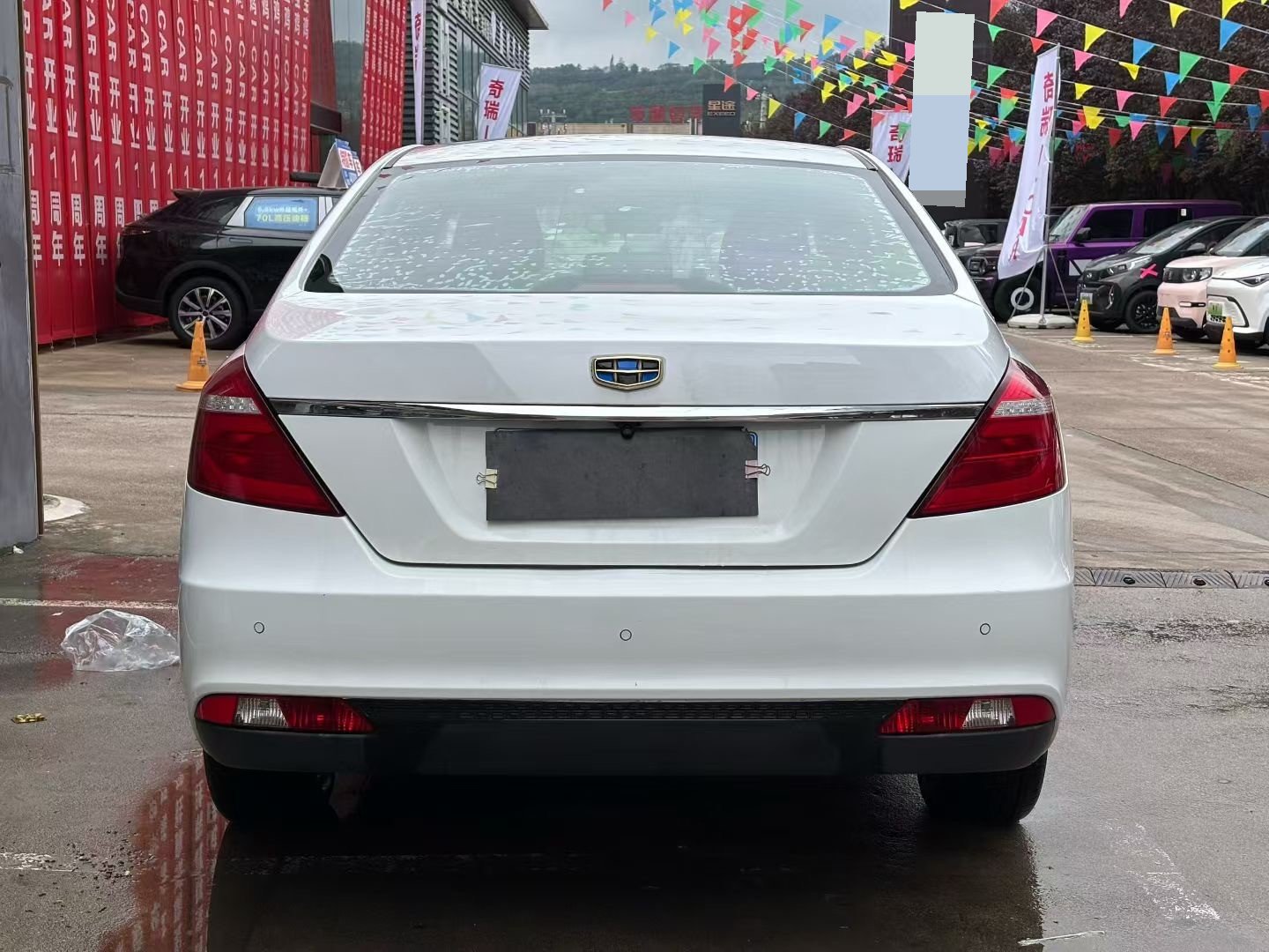 GEELY Emgrand 2018 car image #7