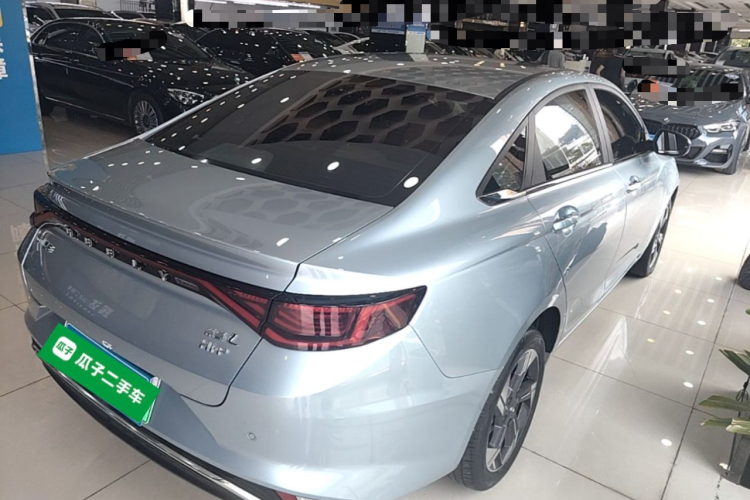 GEELY Emgrand L HiP 2023 car image #7