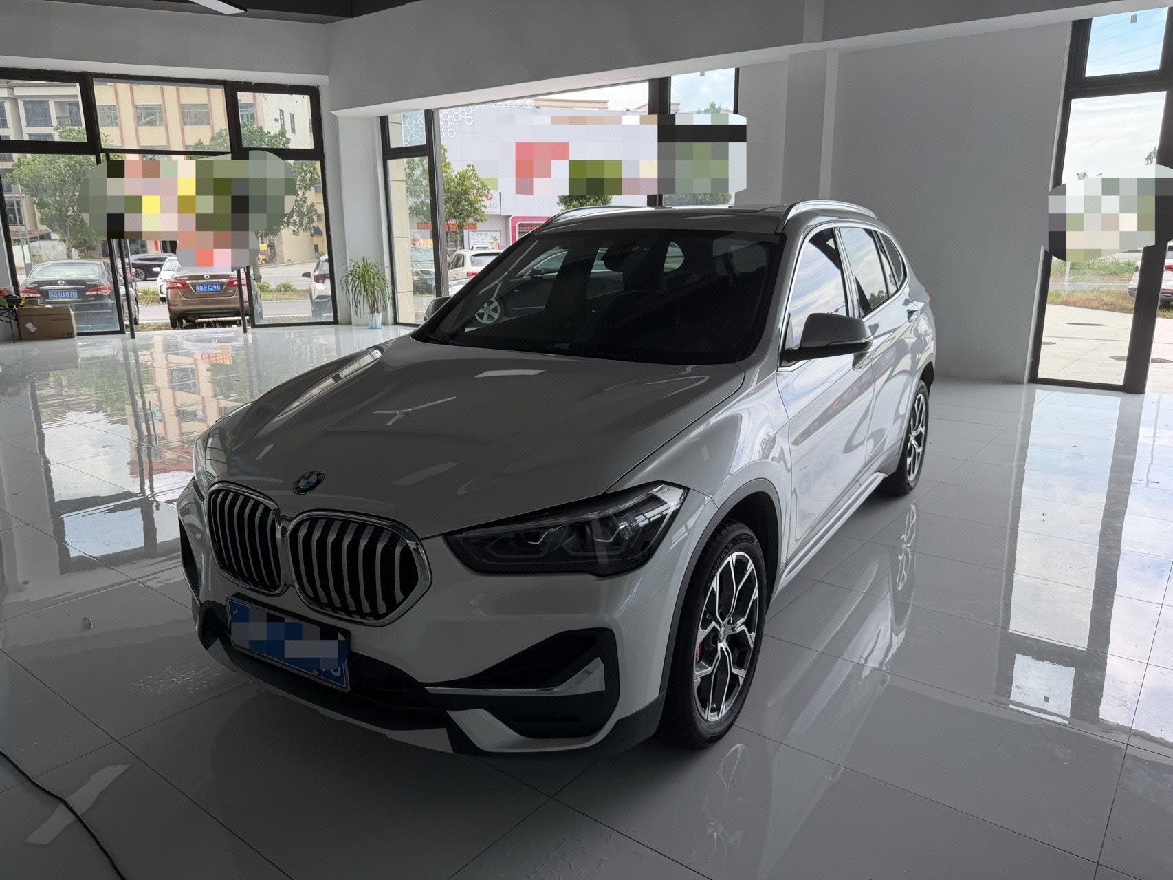 BMW X1 2023 car image 