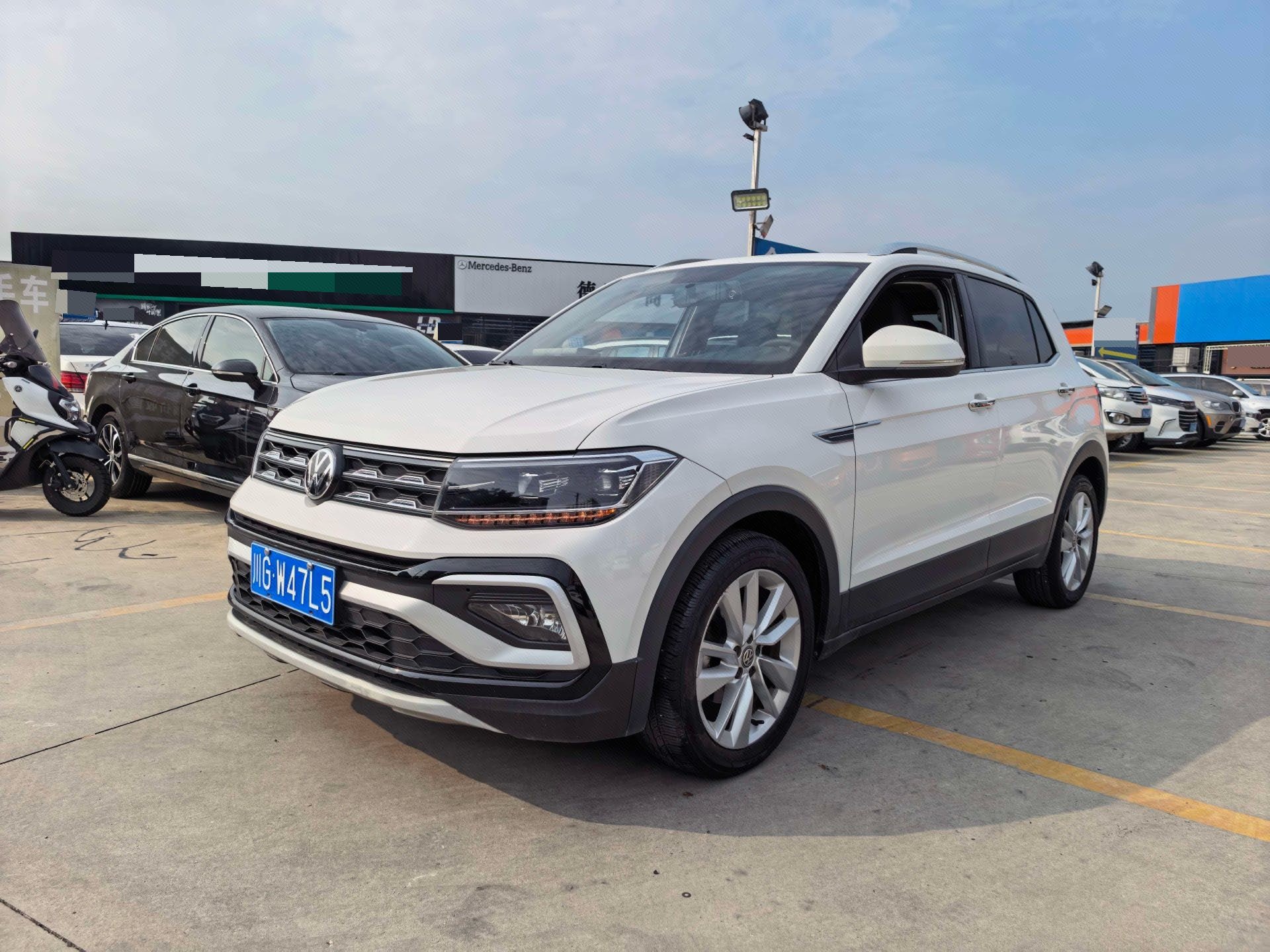 Volkswagen T-Cross 2020 Volkswagen T-Cross 2020 immagine di auto