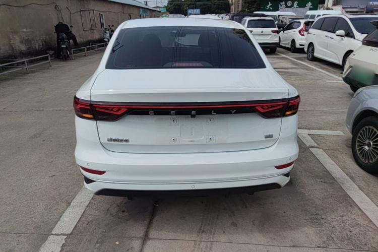 GEELY Emgrand 2021 #6 GEELY Emgrand 2021 car image #6