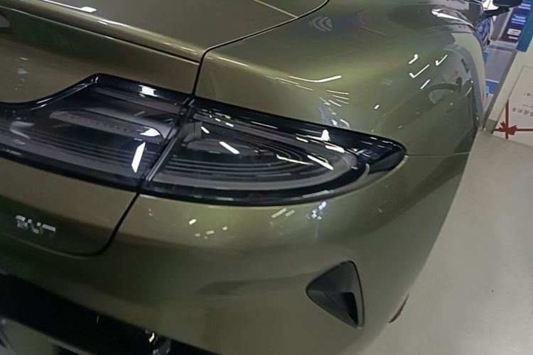 MI SU7 2024 car image #8