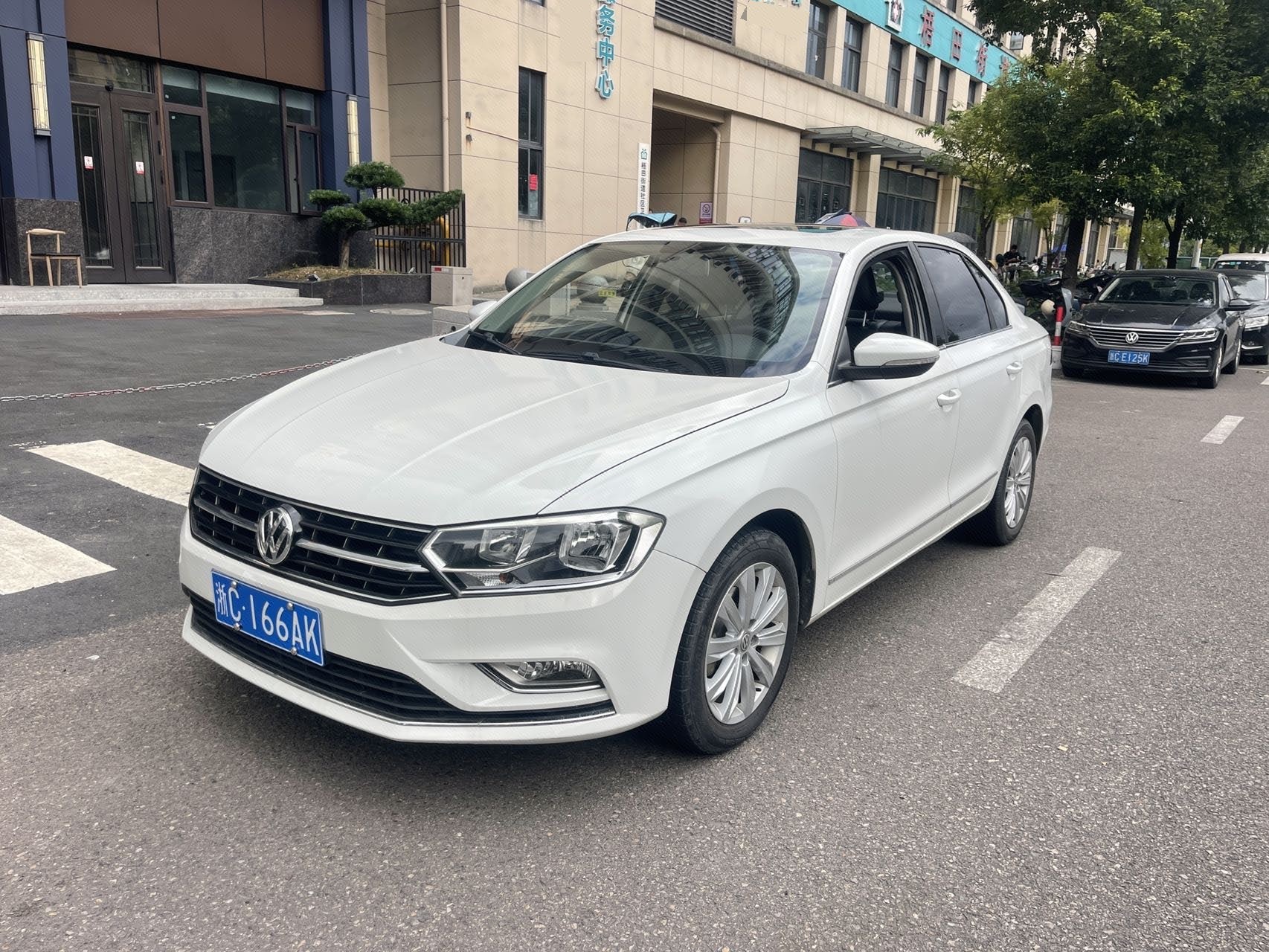 Volkswagen Bora 2018 car image 