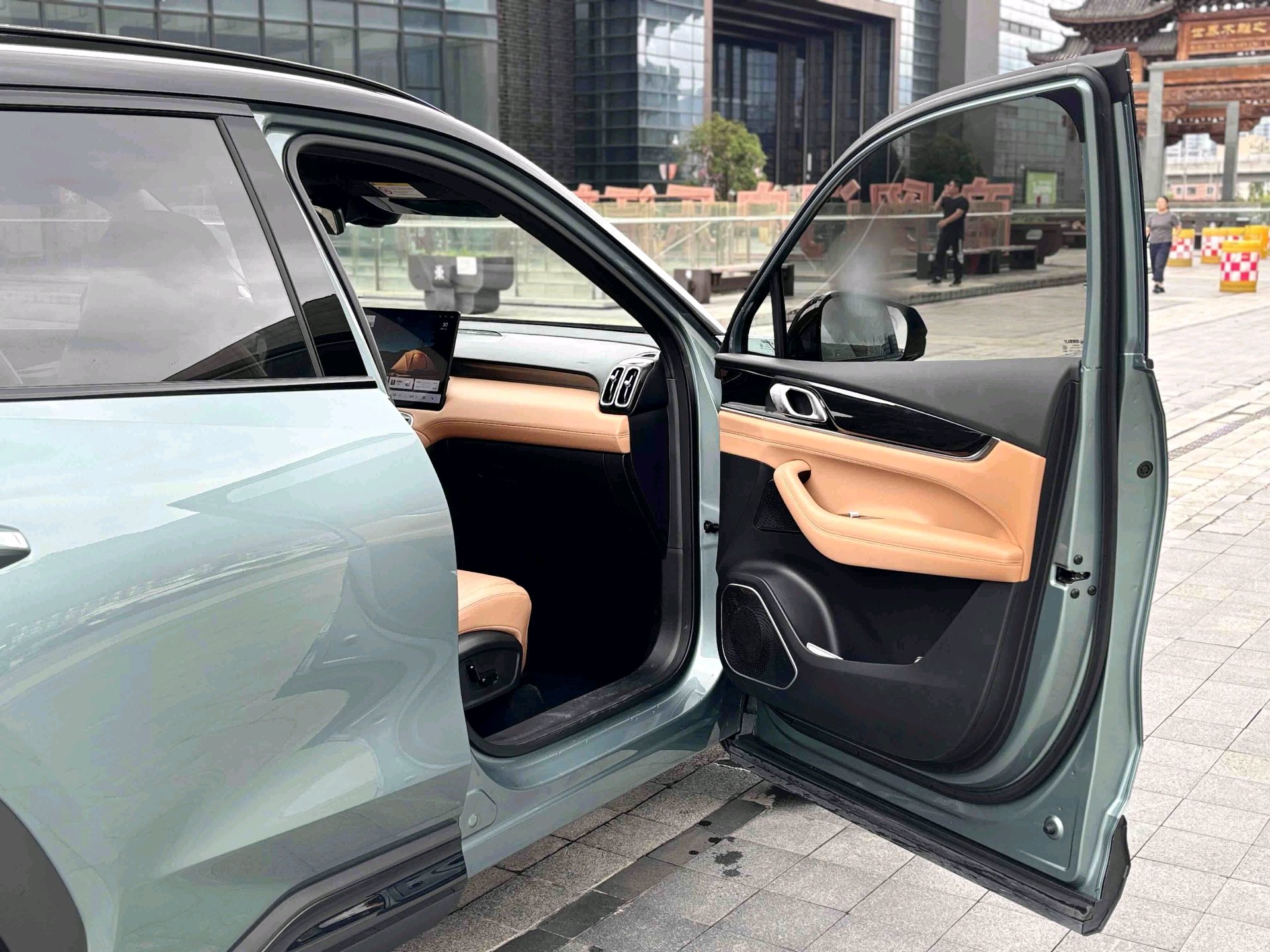 GEELY Boyue L 2025 #5 GEELY Boyue L 2025 car image #5