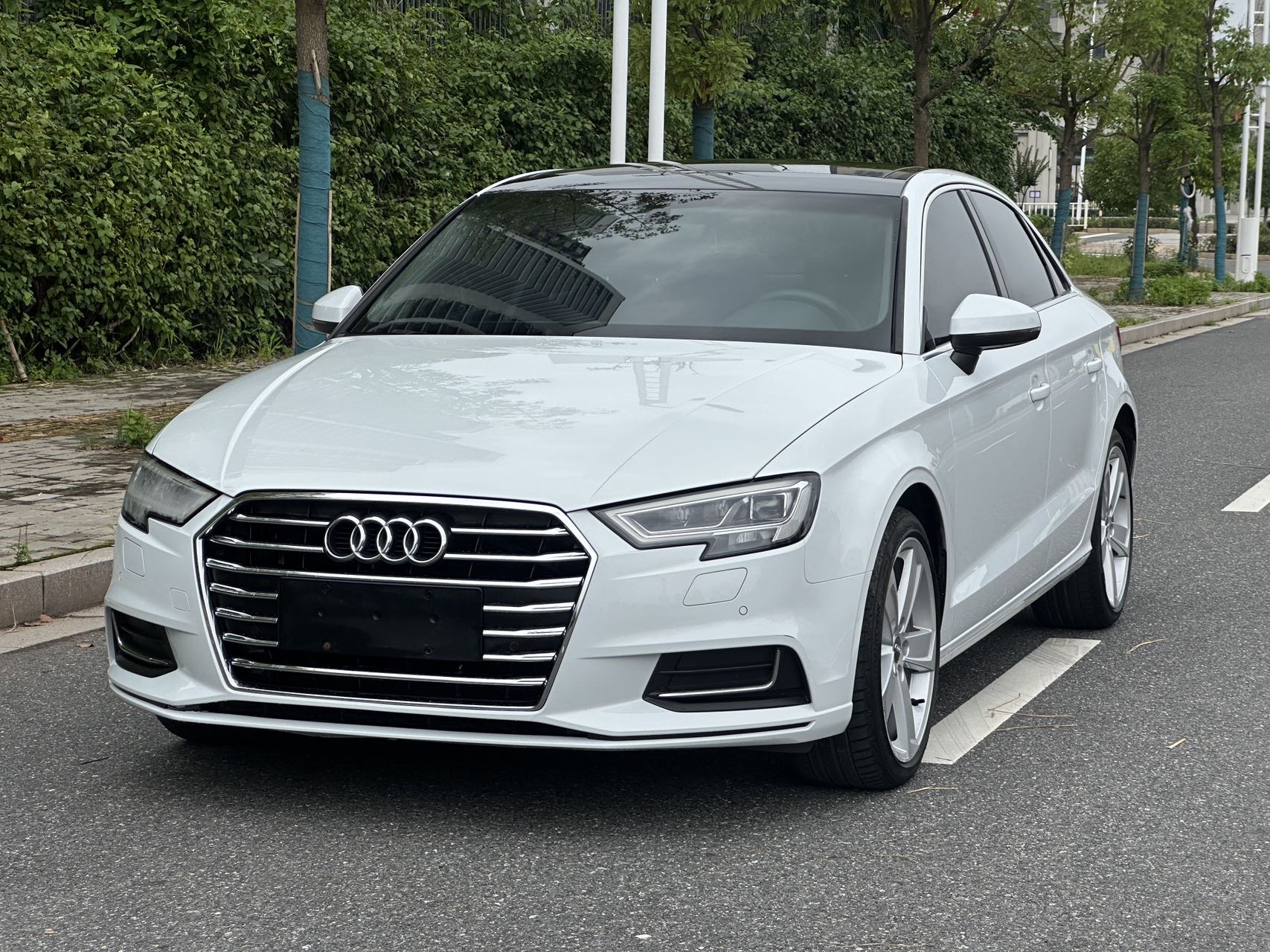 2018 car image 