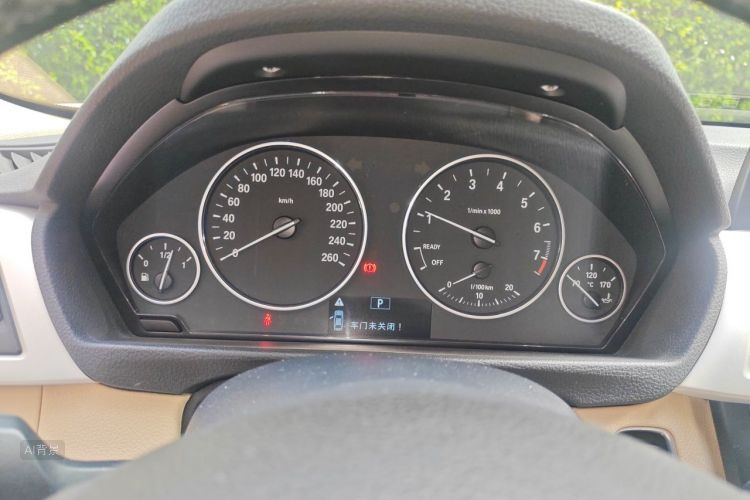 BMW 3 Series 2015 car image #13