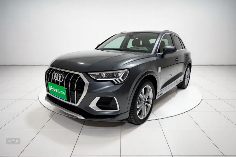 Audi Q3 2021 car image #2